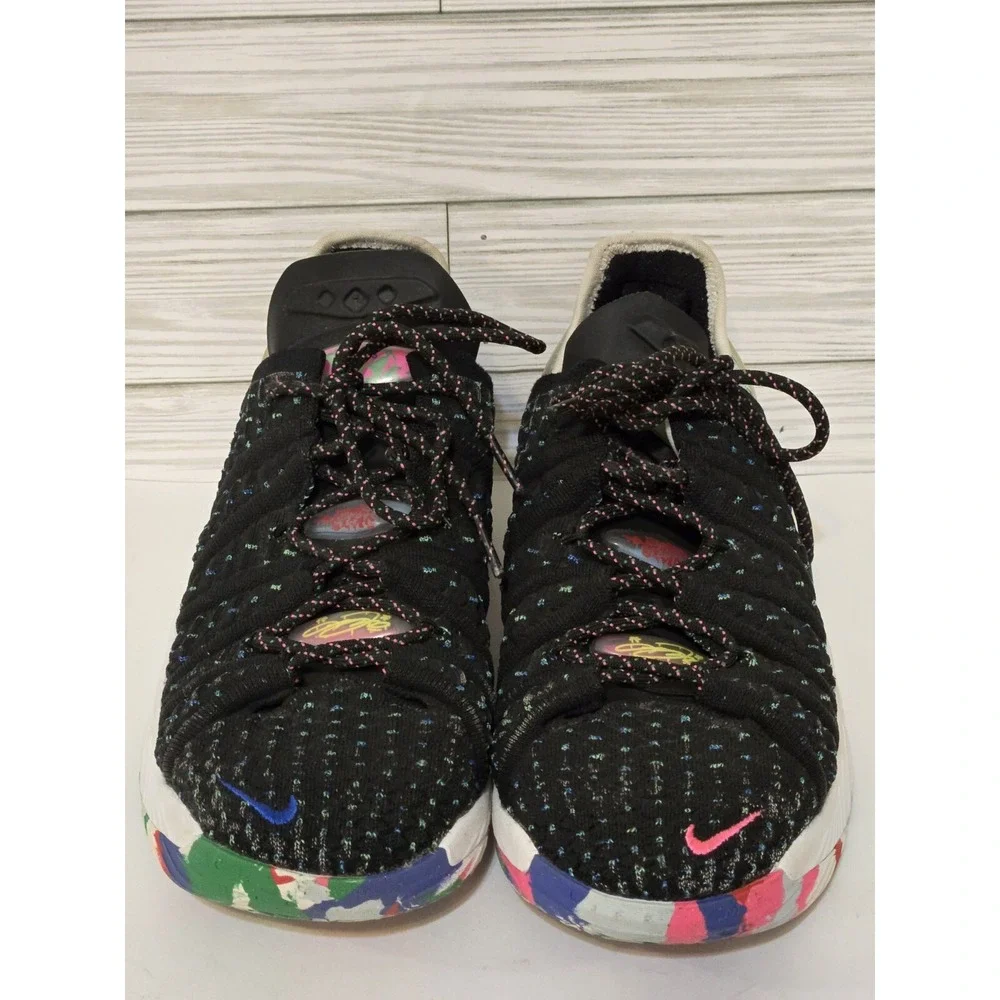 Nike LeBron 18 GS 